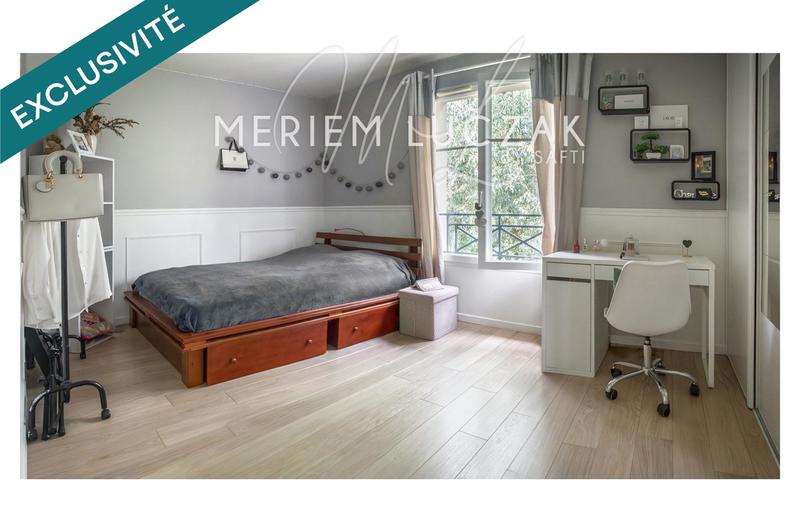 Maison - 199 m² - 7 pièces