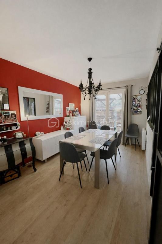 Maison - 120 m² - 4 pièces