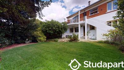 Chambre - 9 m² - 1 pièce