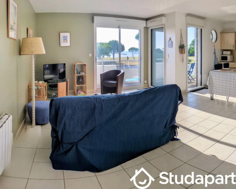 Chambre - 11 m² - 1 pièce