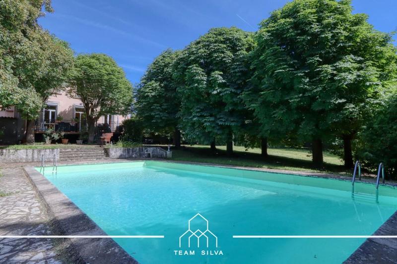 Maison - 165 m² - 6 pièces