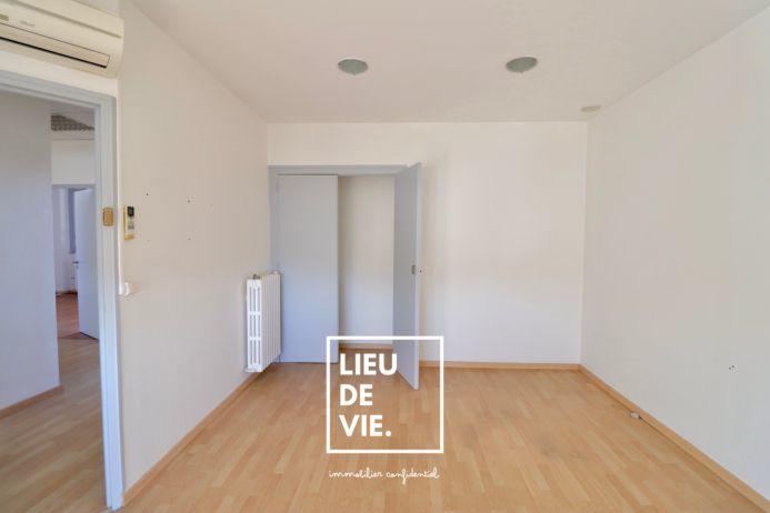 Bureau - 175 m² - 6 pièces