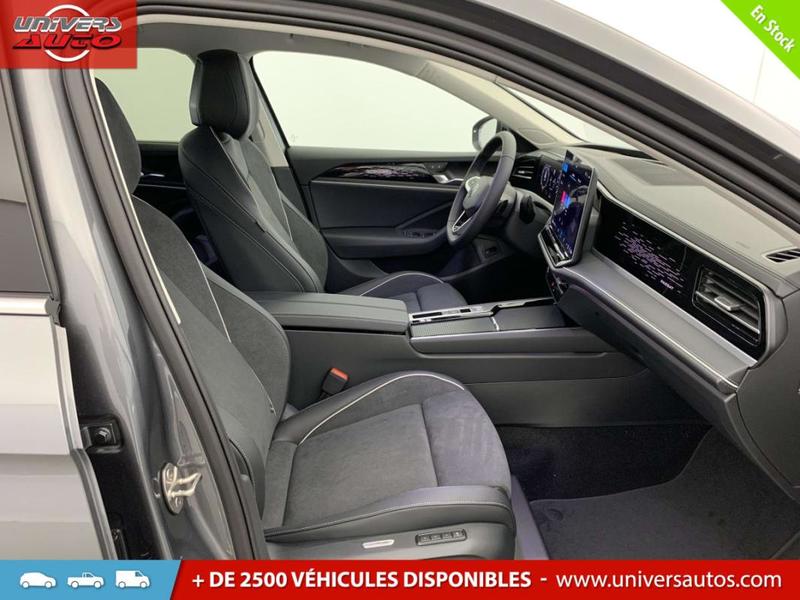 Volkswagen Passat 1.5 eTSI Opf 150 Dsg7 Elegance