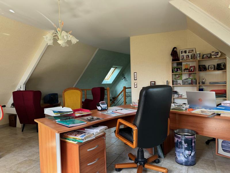 Maison traditionnelle - 191 m² - 7 pièces