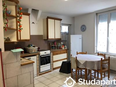 Chambre - 15 m² - 1 pièce