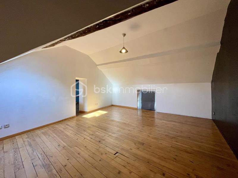 Maison - 170 m² - 5 pièces