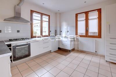 Maison ancienne - 141 m² - 5 pièces