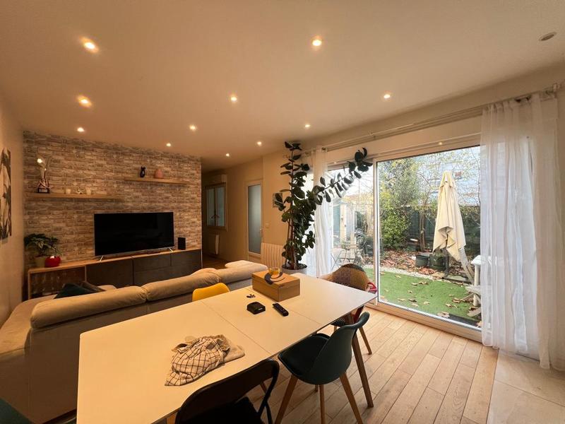 Maison - 108 m² - 4 pièces