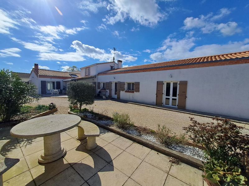 Maison - 157 m² - 5 pièces