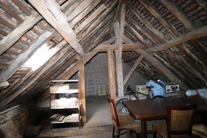 Immeuble - 230 m² - 6 pièces