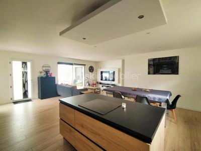 Maison - 112 m² - 5 pièces