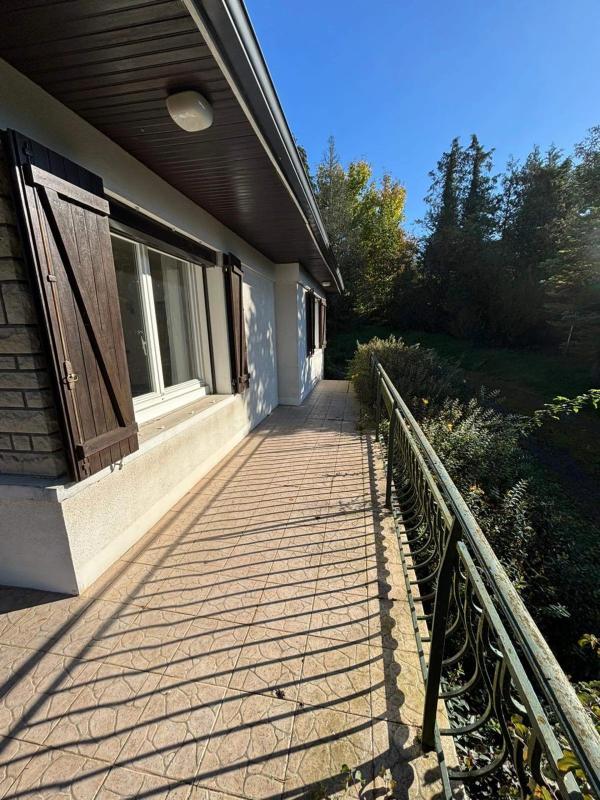 Maison - 186 m² - 6 pièces