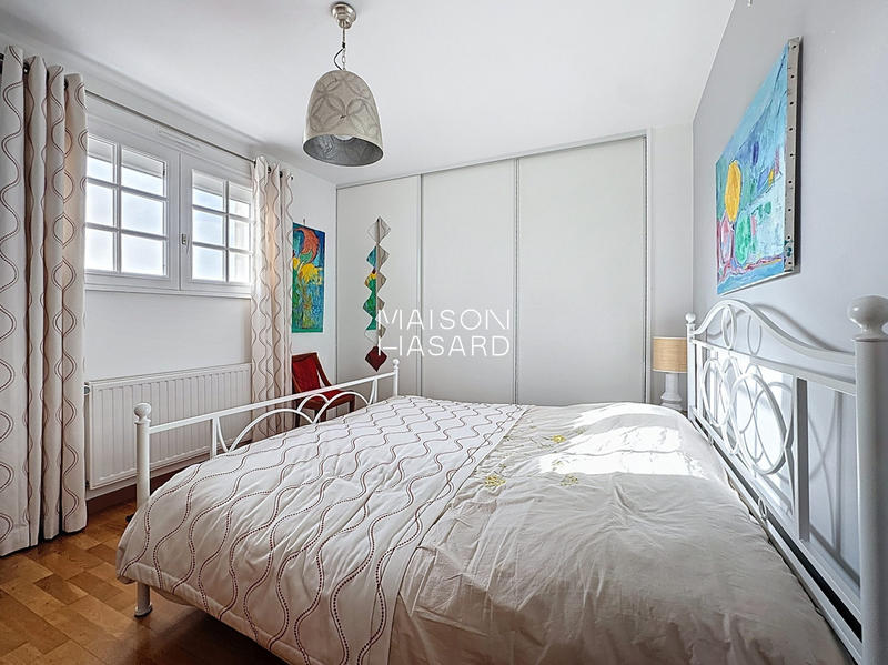 Villa - 187 m² - 6 pièces