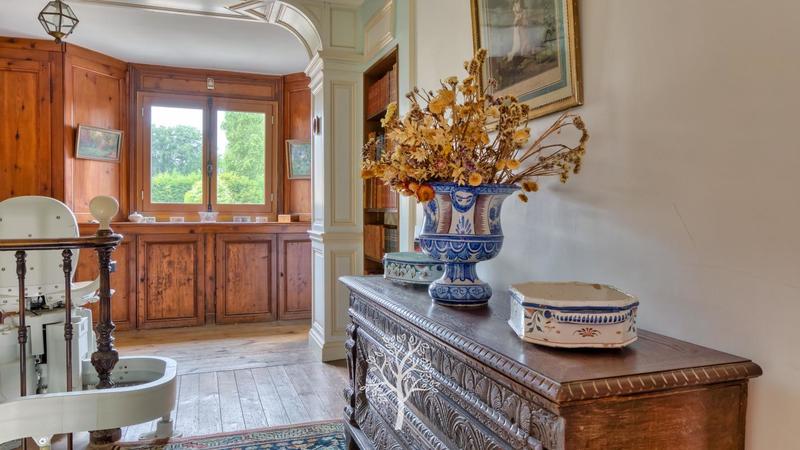 Château - 450 m² - 12 pièces