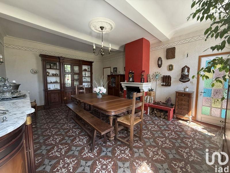 Maison - 496 m² - 14 pièces