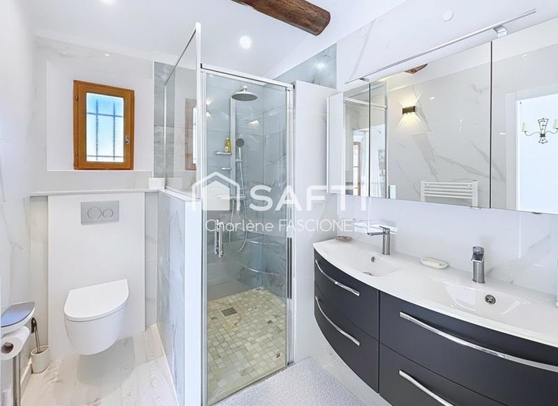 Maison - 167 m² - 5 pièces