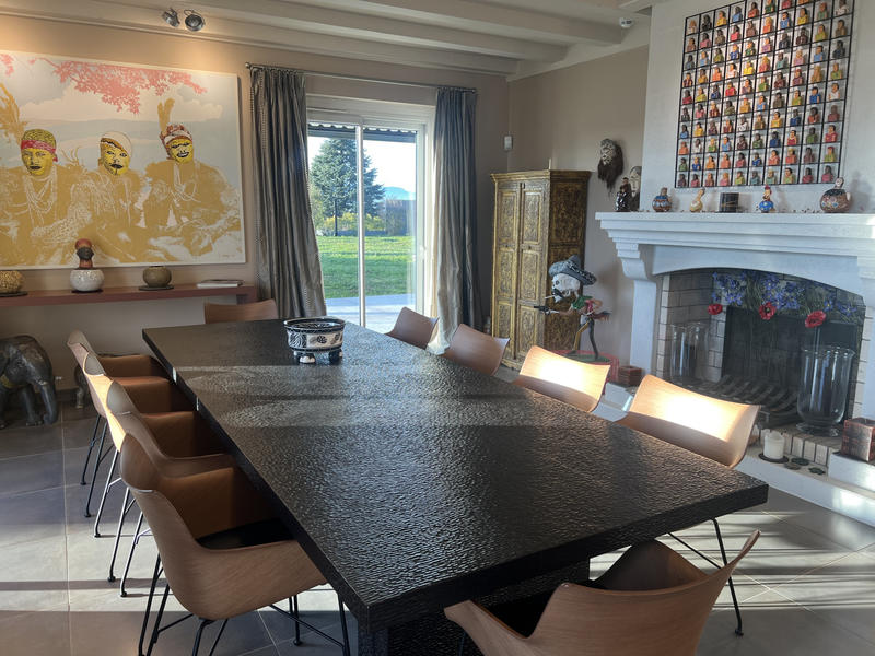 Maison - 680 m² - 19 pièces