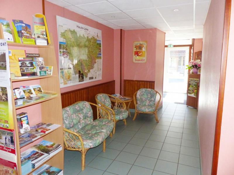 Maison - 200 m² - 13 pièces