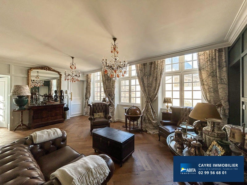 Appartement - 100 m² - 4 pièces