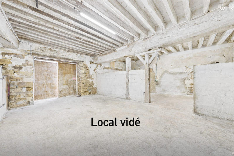 Local d'activités - 80 m² - 1 pièce