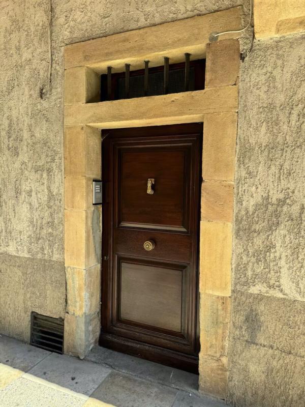 Immeuble - 380 m² - 18 pièces