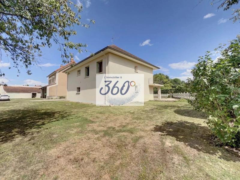 Maison - 118 m² - 5 pièces