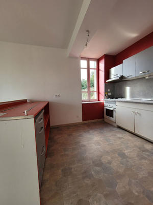 Maison - 77 m² - 4 pièces