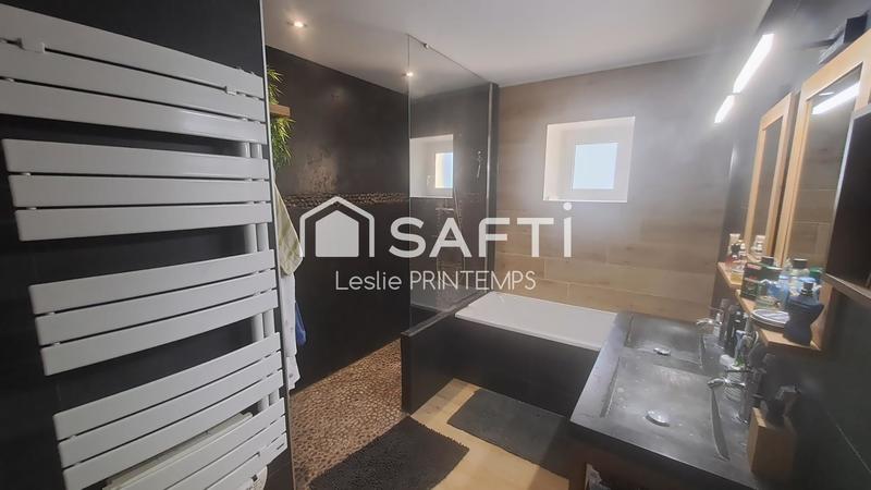 Maison - 110 m² - 5 pièces