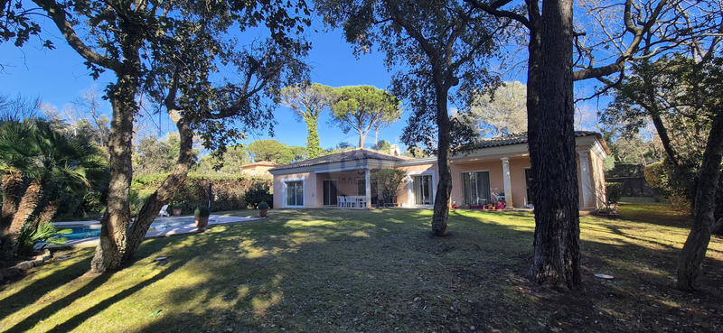 Villa - 230 m² - 7 pièces