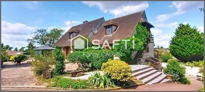 Maison - 236 m² - 8 pièces