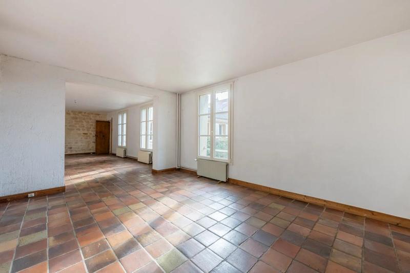 Maison - 196 m² - 7 pièces