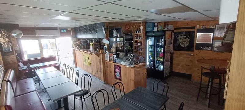 Local commercial - 100 m² - 7 pièces