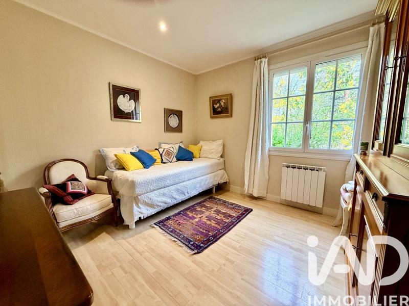 Maison - 170 m² - 6 pièces