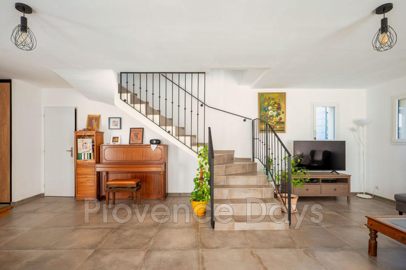 Maison - 145 m² - 6 pièces