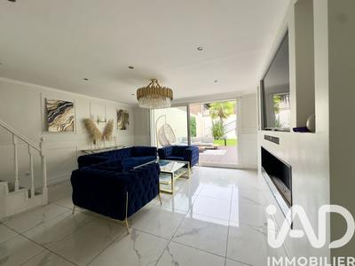 Maison - 151 m² - 7 pièces