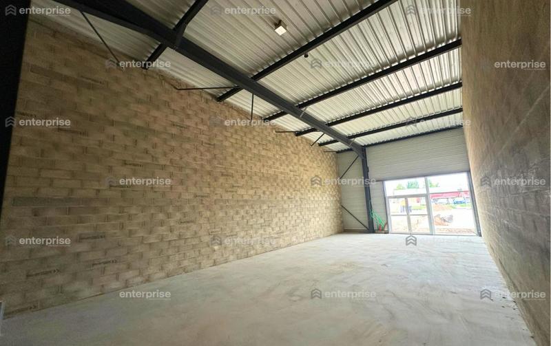 Local commercial - 110 m²