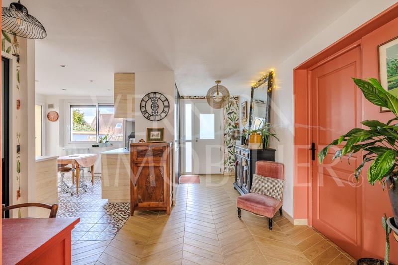 Maison - 96 m² - 4 pièces