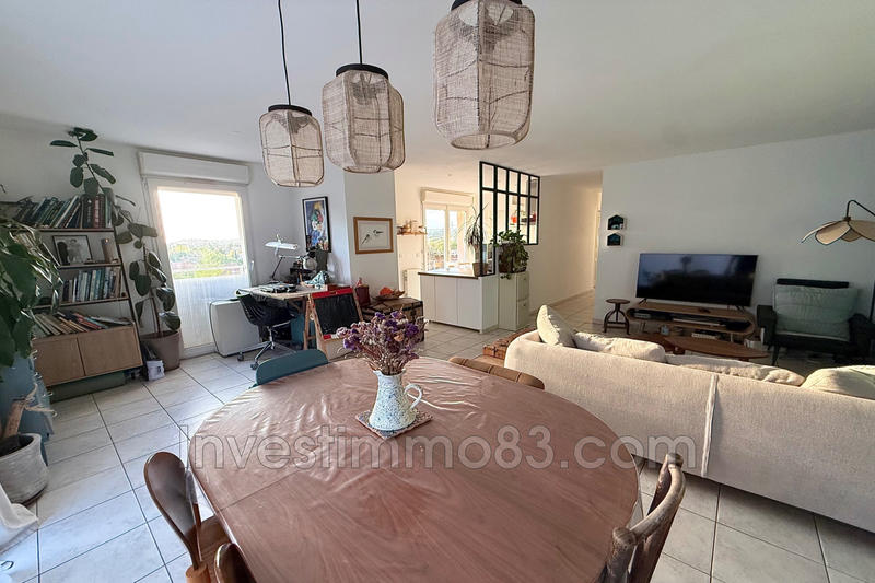 Appartement - 68 m² - 3 pièces