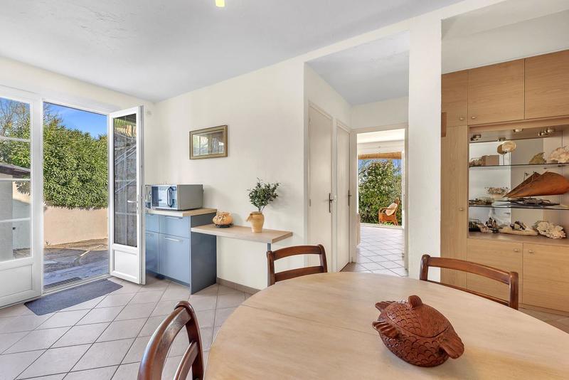 Maison - 152 m² - 7 pièces