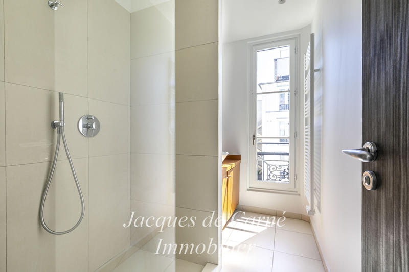 Appartement - 145 m² - 4 pièces