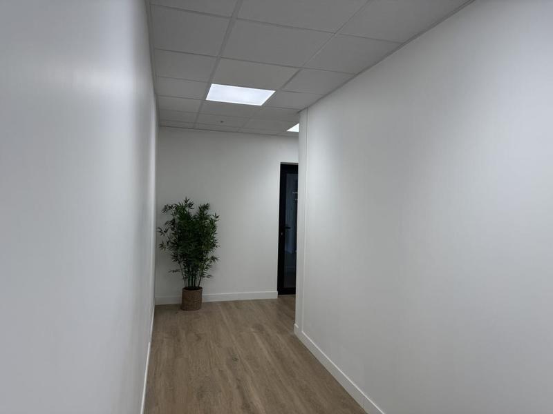 Bureau - 52 m² - 4 pièces