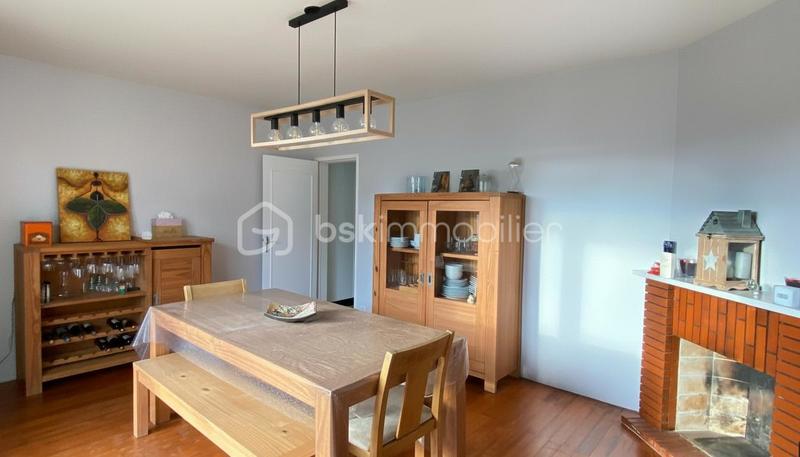 Maison - 105 m² - 6 pièces