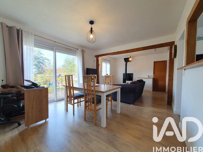 Maison - 93 m² - 4 pièces