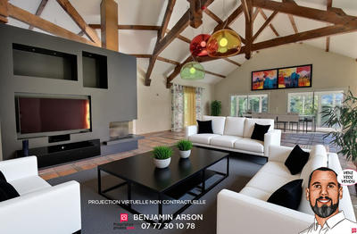 Maison - 305 m² - 9 pièces