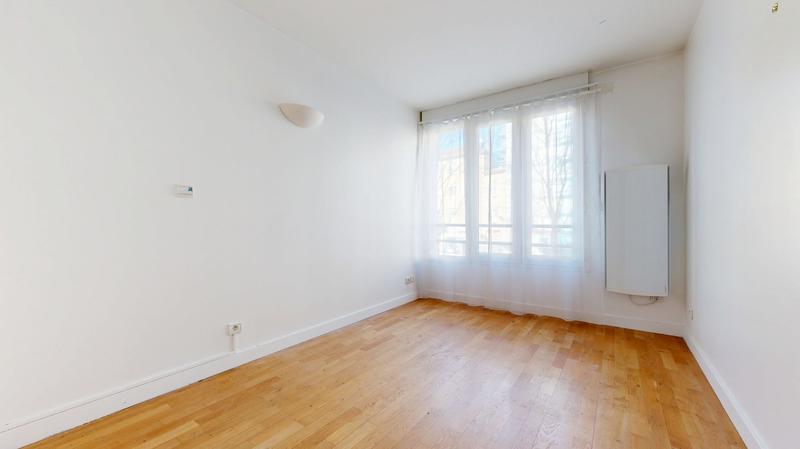 Appartement - 204 m² - 5 pièces
