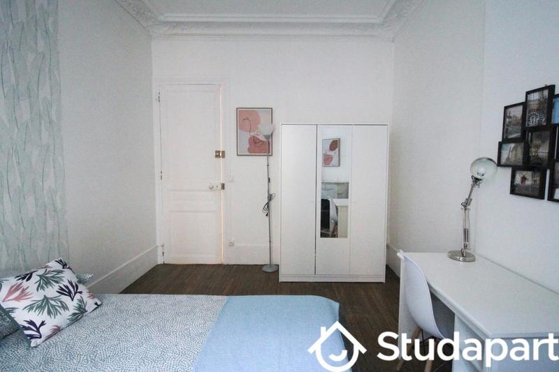 Chambre - 13 m² - 1 pièce