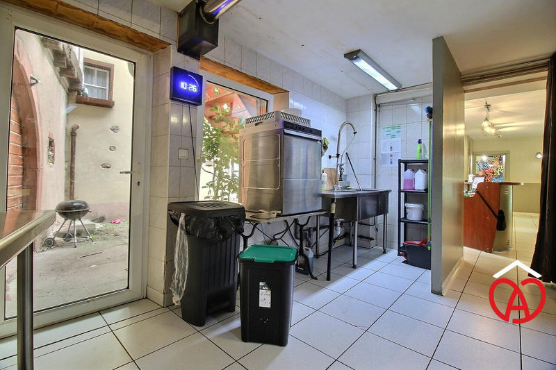 Fonds de commerce - Hôtellerie / Restauration - 107 m²