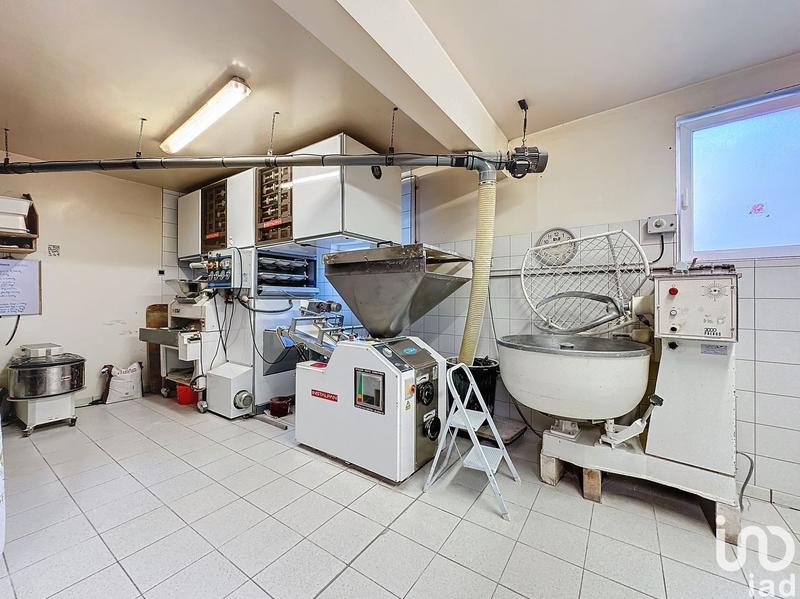 Local commercial - 300 m²