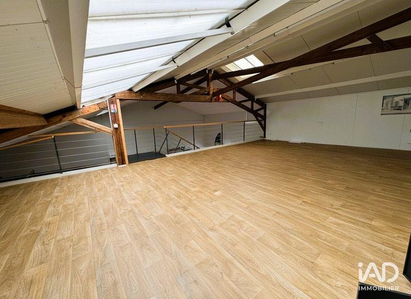 Local commercial - 140 m² - 2 pièces