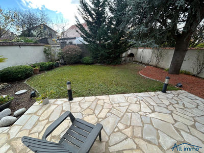 Maison - 155 m² - 7 pièces